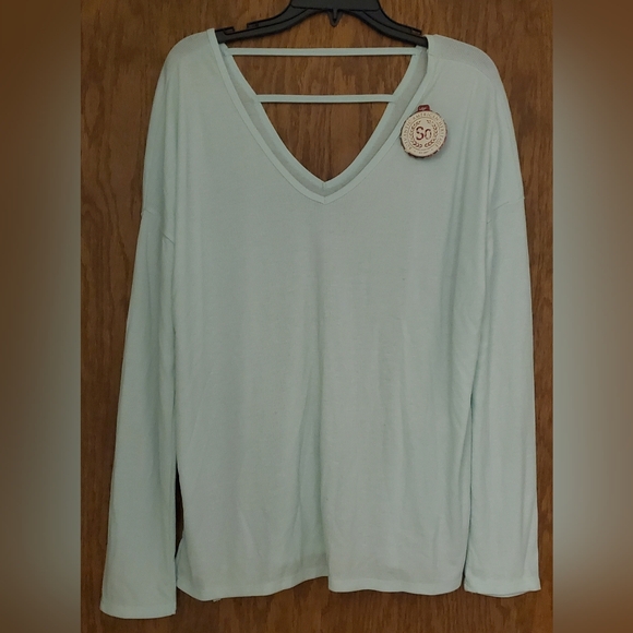 Women's XL Top - Picture 1 of 1